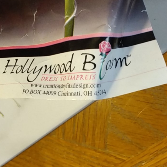 Valentine's Gift Novelty Rose / Fresh Flower Charm - Picture 8 of 11